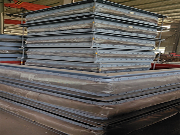 High temperature expansion joint